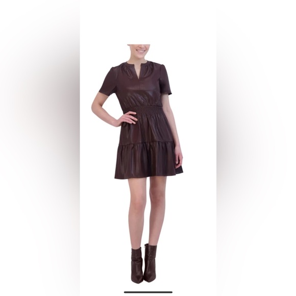 Vigoss Dresses & Skirts - Vigoss Chocolate Brown Mini Dress Medium